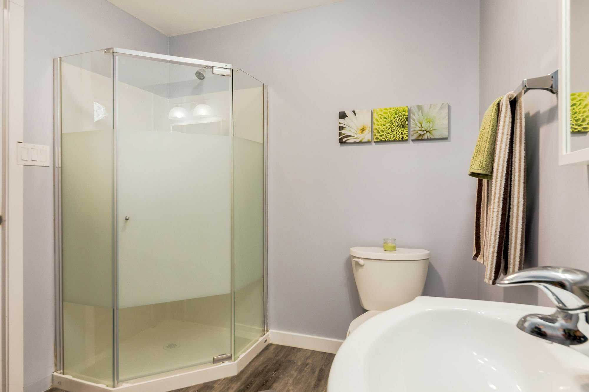 Fabulous 4Br Suite Close To Dt, Sait, U Of C By Prowess Calgary Luaran gambar
